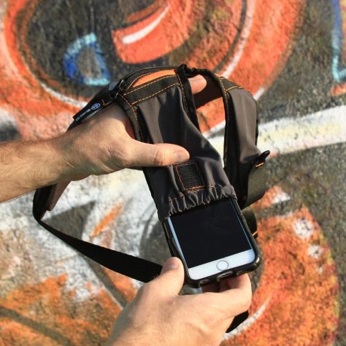 Gear Quiver Shoulder Pocket with iPhone 1080x c77a50f3 8ee1 4861 80af d870e0a75d6d